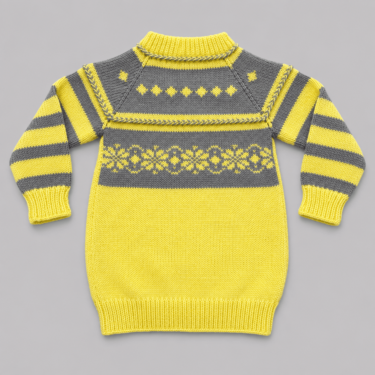 4–5 Years Kids Handmade Woolen Sweater | Warm & Stylish Winter Sweater 4–5 Years Kids Handmade Woolen Sweater | Warm & Stylish Winter Sweater
